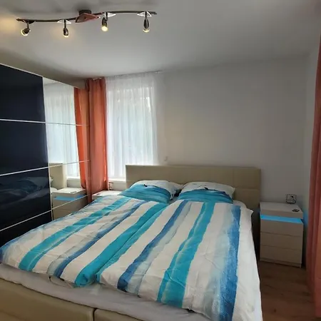 Sachsentraum - Naehe Goeltzschtalbruecke Apartamento